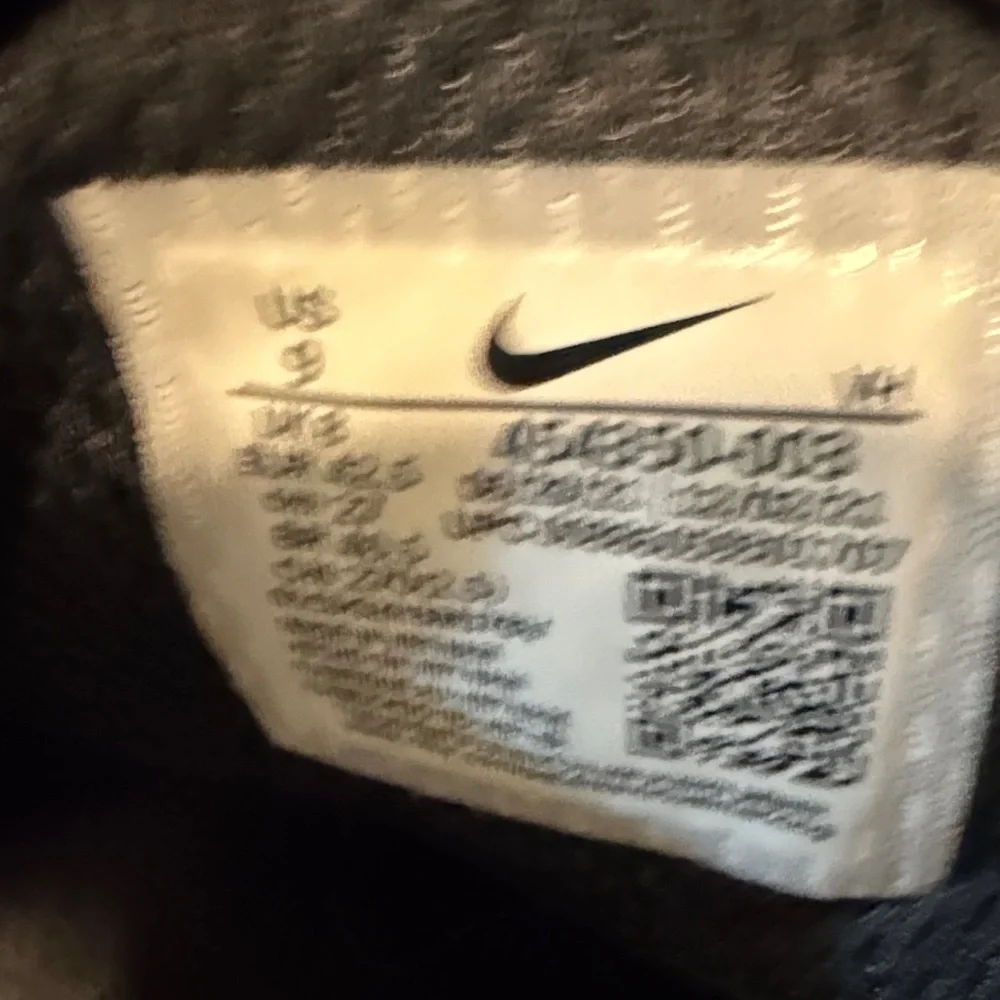 Nike Men's All-Black Manoa Leather Boots, Size 9